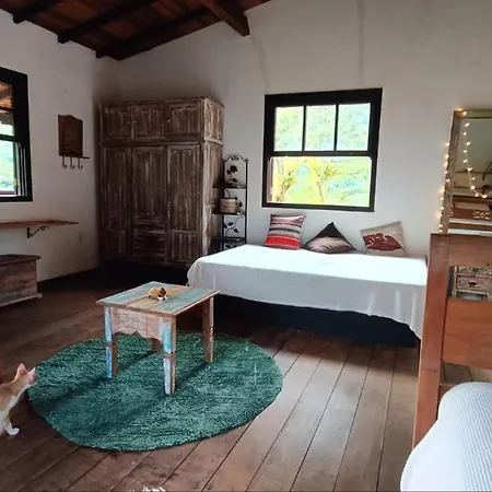 Casa Encantada-2